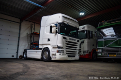 20240421-Tom-Holding-00427 20240421-Tom-Holding-00427